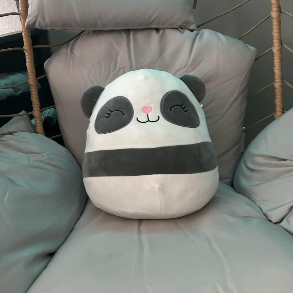 Squishmallow panda